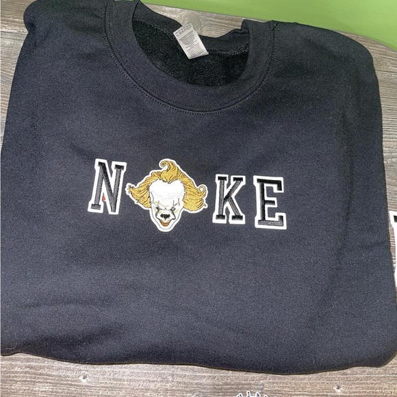 IT custom halloween crewneck - Picture 1 of 1